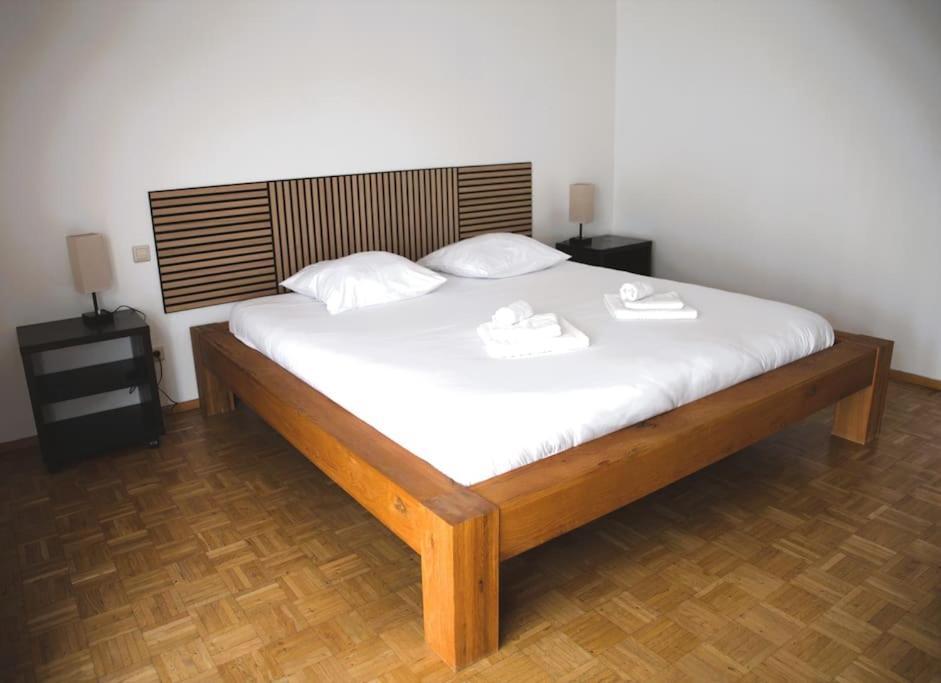 Cozy 3 Bedroom House With 11 Kw Electric Car Charger Apartment Hesperange